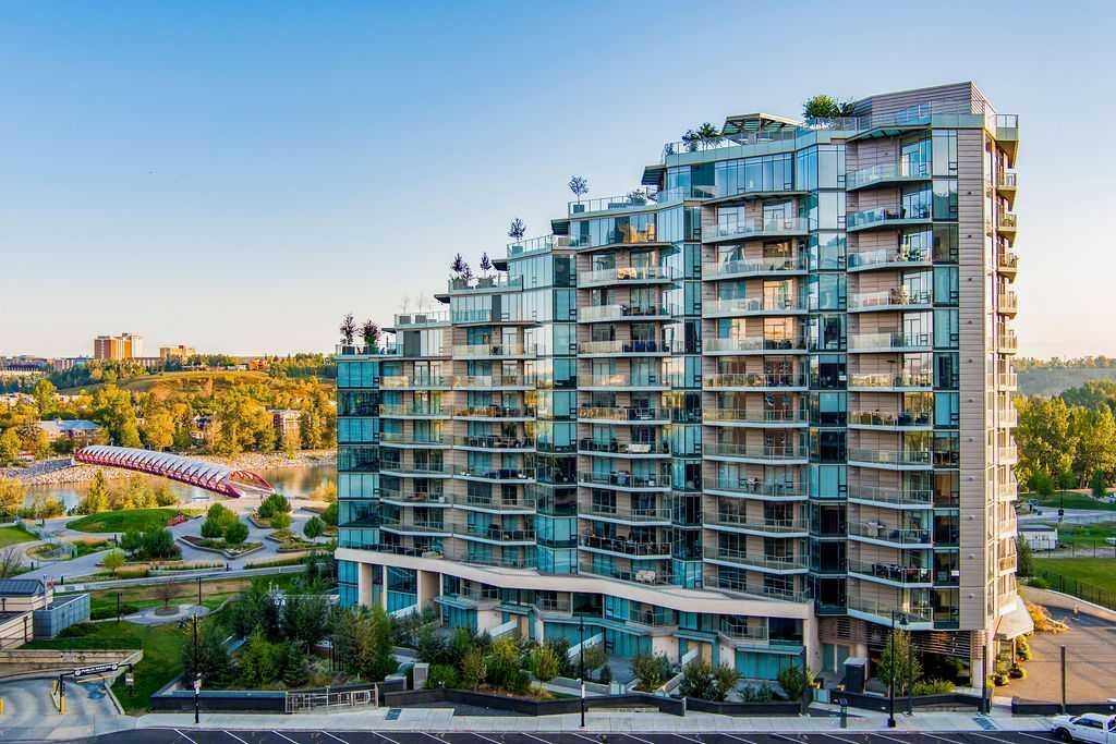 Apartment in Calgary, Alberta, Canada 2 - 17438852