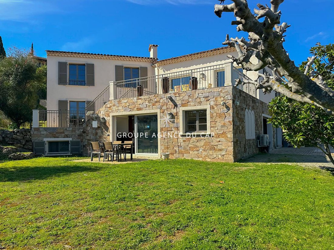Villa in Frejus, Provence-Alpes-Côte d'Azur, France 3 - 17436751