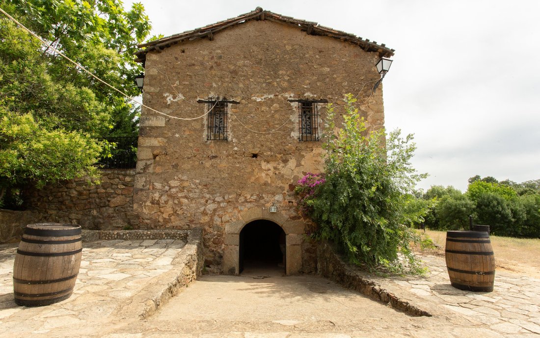 Farm Ranch in Jarandilla de la Vera, Extremadura, Spain 3 - 12584403