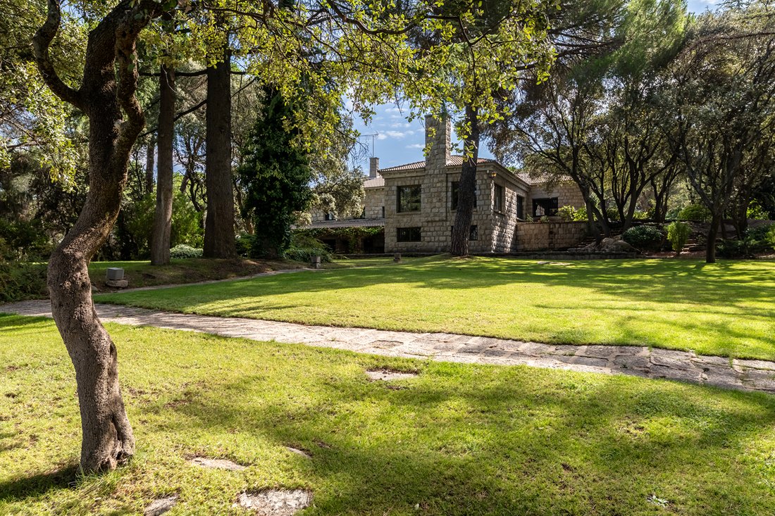 Land in La Navata, Galapagar, Comunidad de Madrid 1 - 14780600
