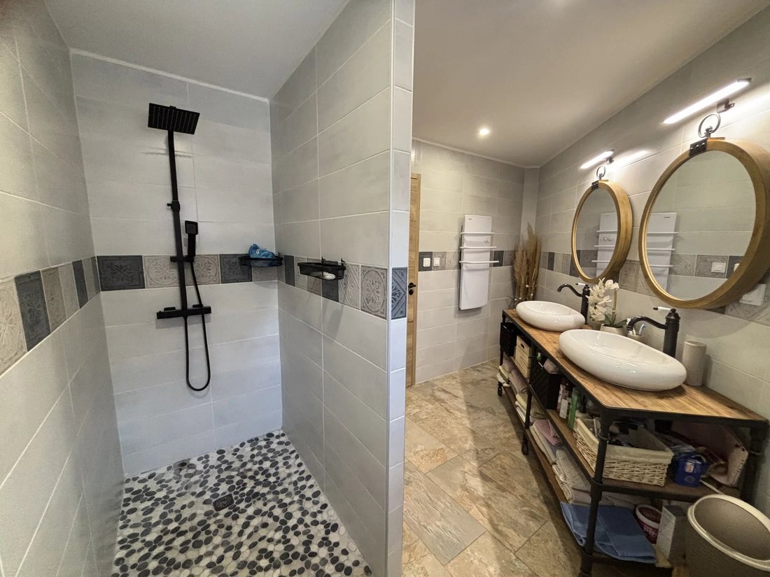 House in Châteaudouble, Provence-Alpes-Côte d'Azur, France 4 - 17438966