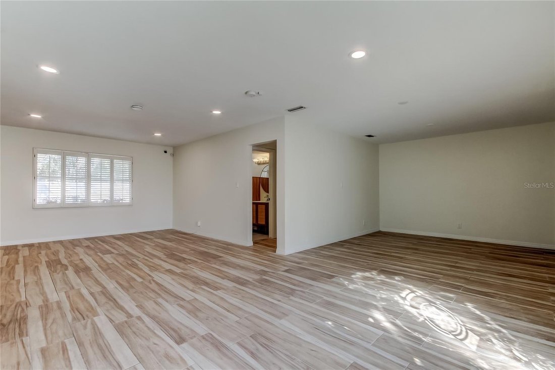 House in Tampa, Florida, United States 2 - 17437853