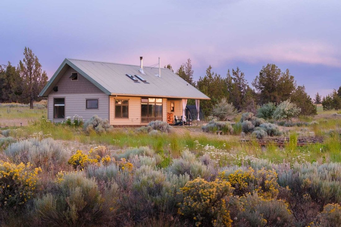 House in Maupin, Oregon, United States 1 - 17437624