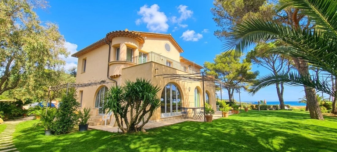 Apartment in Grimaud, Provence-Alpes-Côte d'Azur, France 3 - 17435884