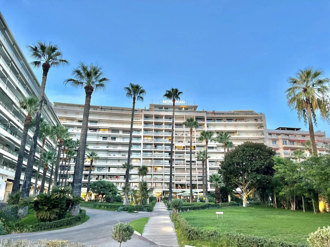 Apartment in Cannes, Provence-Alpes-Côte d'Azur, France 1 - 17439045