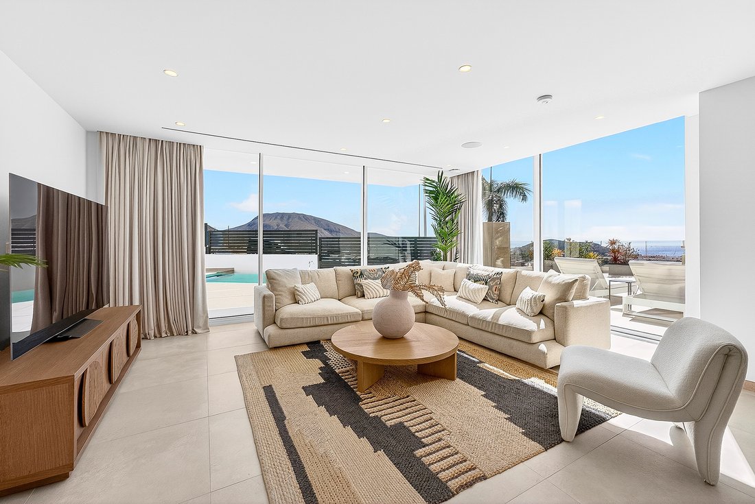 House in Adeje, Canary Islands, Spain 4 - 17139300
