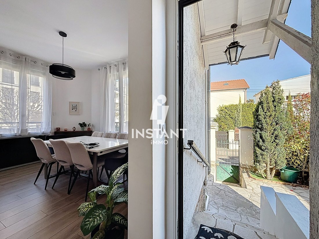 House in Ledru Rollin, Le Perreux-sur-Marne, France 2 - 17439839