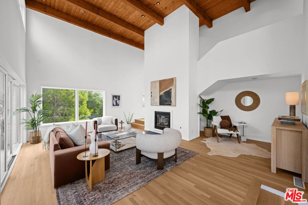 House in Los Angeles, California, United States 5 - 17437764