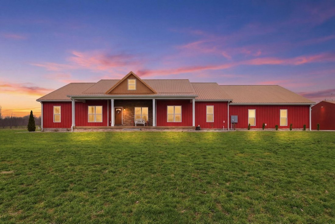 House in Liberty, Kentucky, United States 2 - 17435607