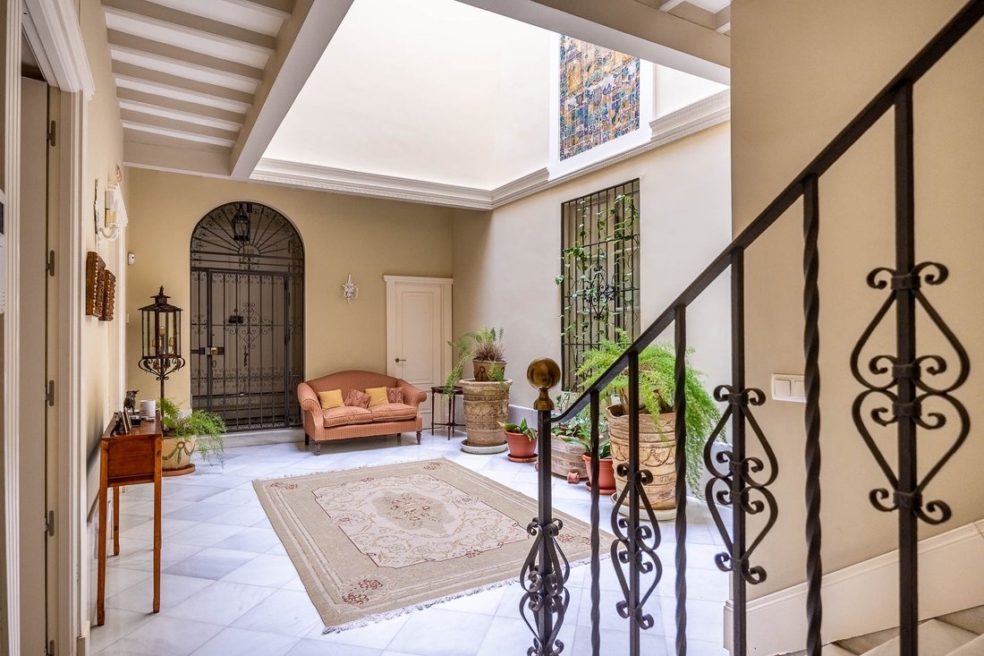 House in Casco Antiguo, Seville, Spain 2 - 15692682