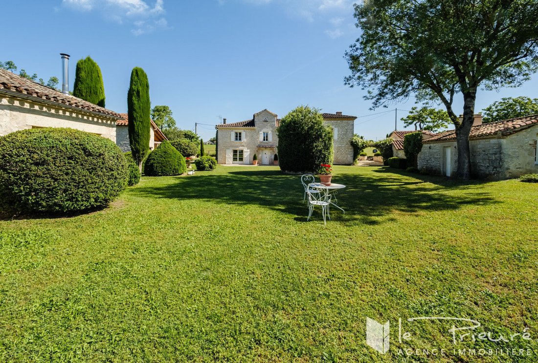 Villa in Taix, Occitania, France 2 - 17439005