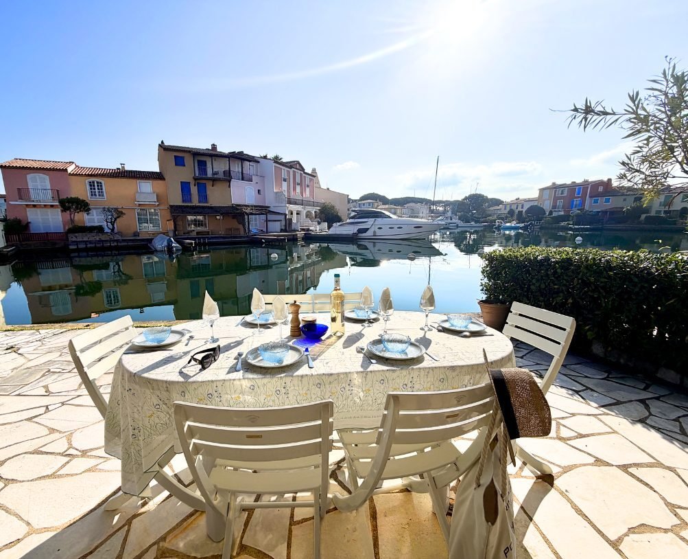 House in Grimaud, Provence-Alpes-Côte d'Azur, France 3 - 15706842
