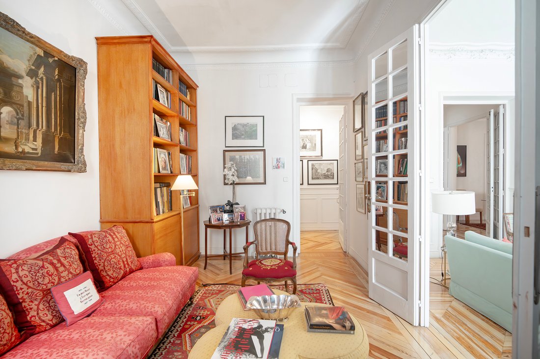 Apartment in Centro, Madrid, Spain 5 - 16390902