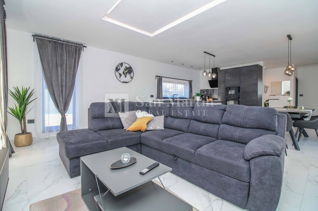 House in Zminj, Istria County, Croatia 4 - 17438715