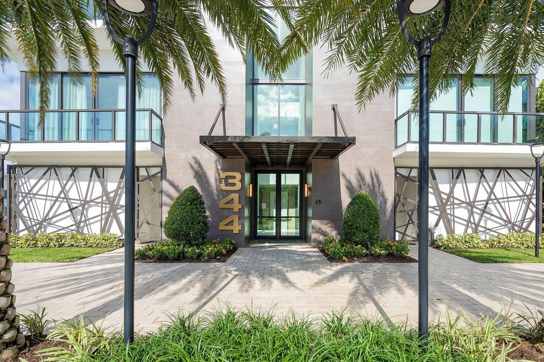 Condo in Delray Beach, Florida, United States 2 - 17436003