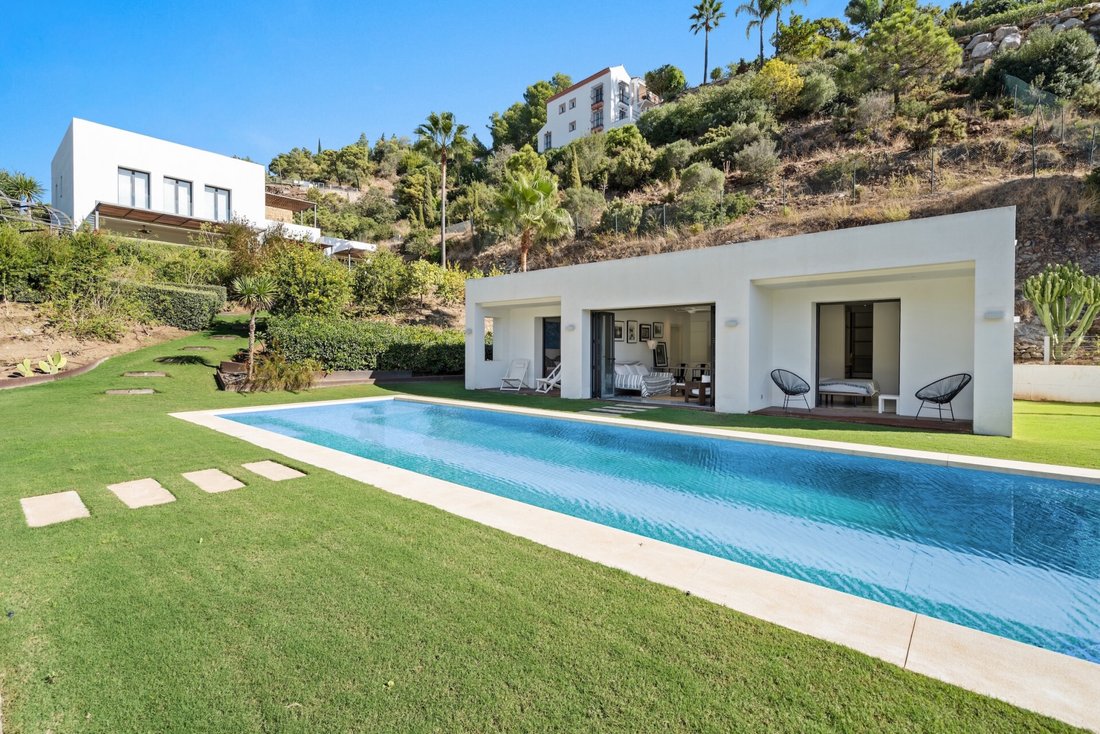 Villa in El Madroñal, Benahavis, Spain 2 - 17435802