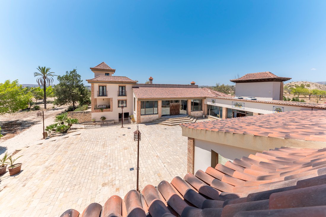 House in Casco Antiguo - Santa Cruz - Ayuntamiento, Alicante, Valencian Community 2 - 16931488