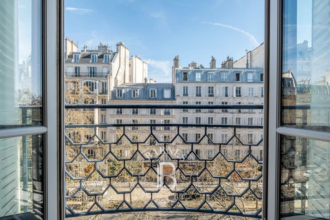 Apartment in Gros Caillou, Paris 7e Arrondissement, Paris 1 - 17435950