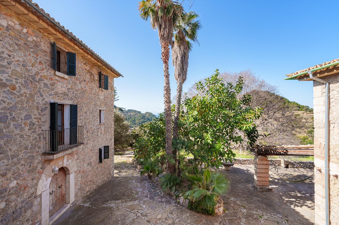 Finca in Estellencs, Balearic Islands, Spain 2 - 15248724