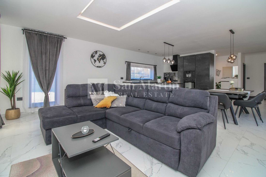 House in Zminj, Istria County, Croatia 5 - 17438715