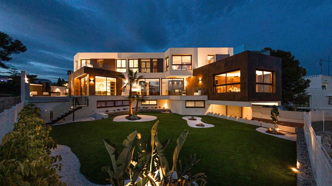 Villa in la Nucia, Valencian Community, Spain 2 - 17439119