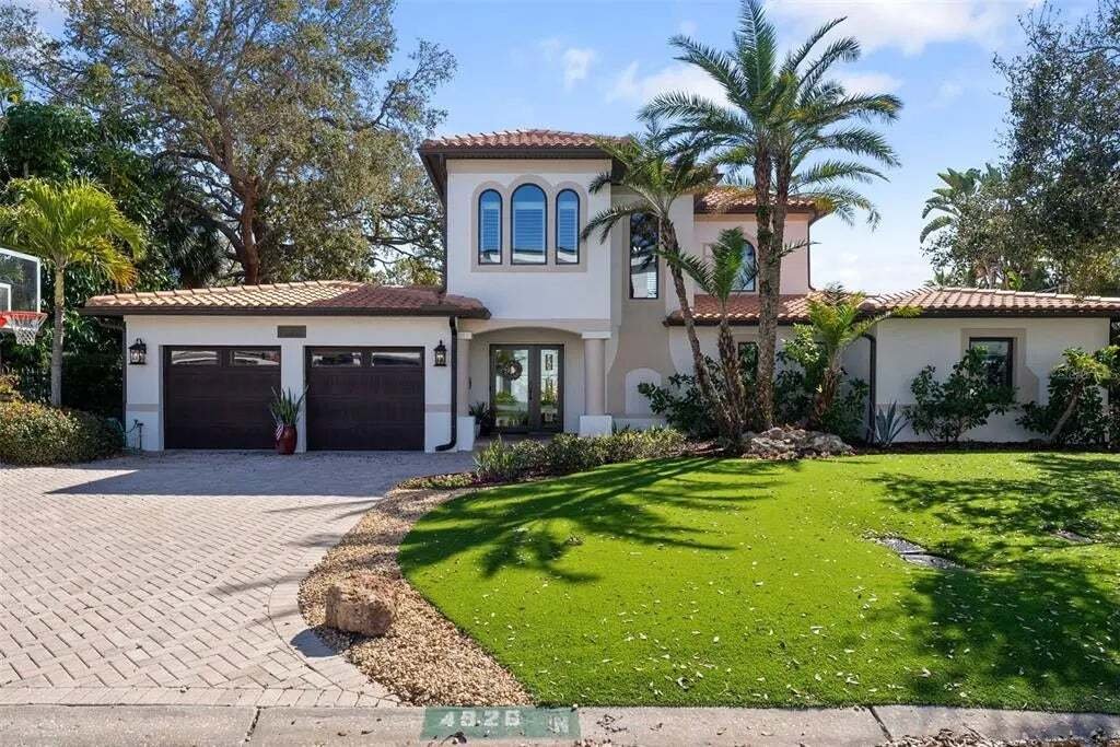 House in Tampa, Florida, United States 2 - 17439696