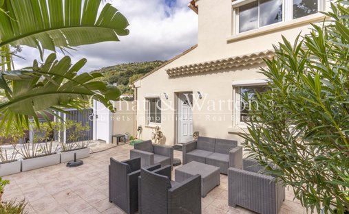 Villa à Rayol-Canadel-sur-Mer, Provence-Alpes-Côte d'Azur, France 1