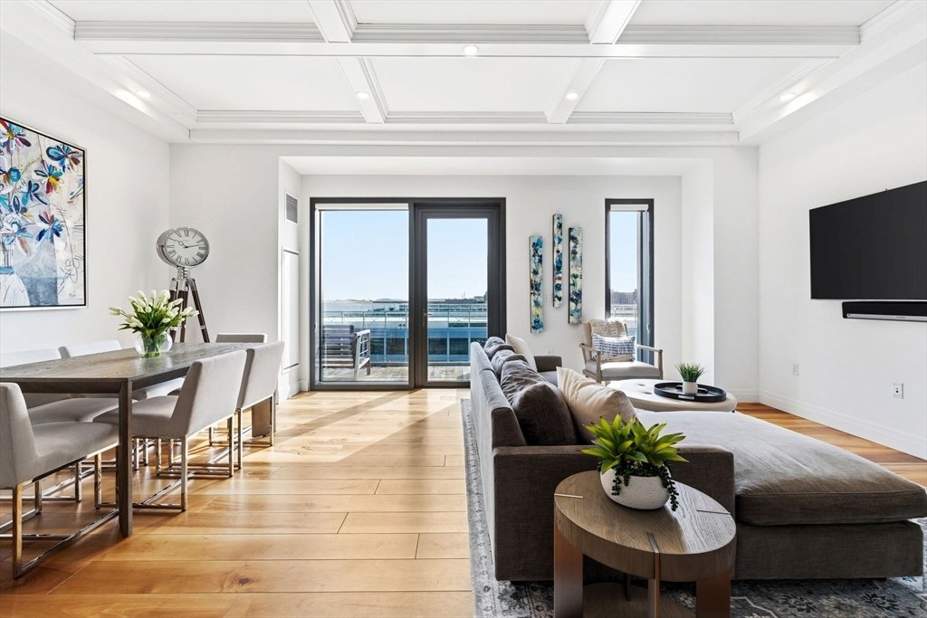 Condo in Boston, Massachusetts, United States 3 - 17435643