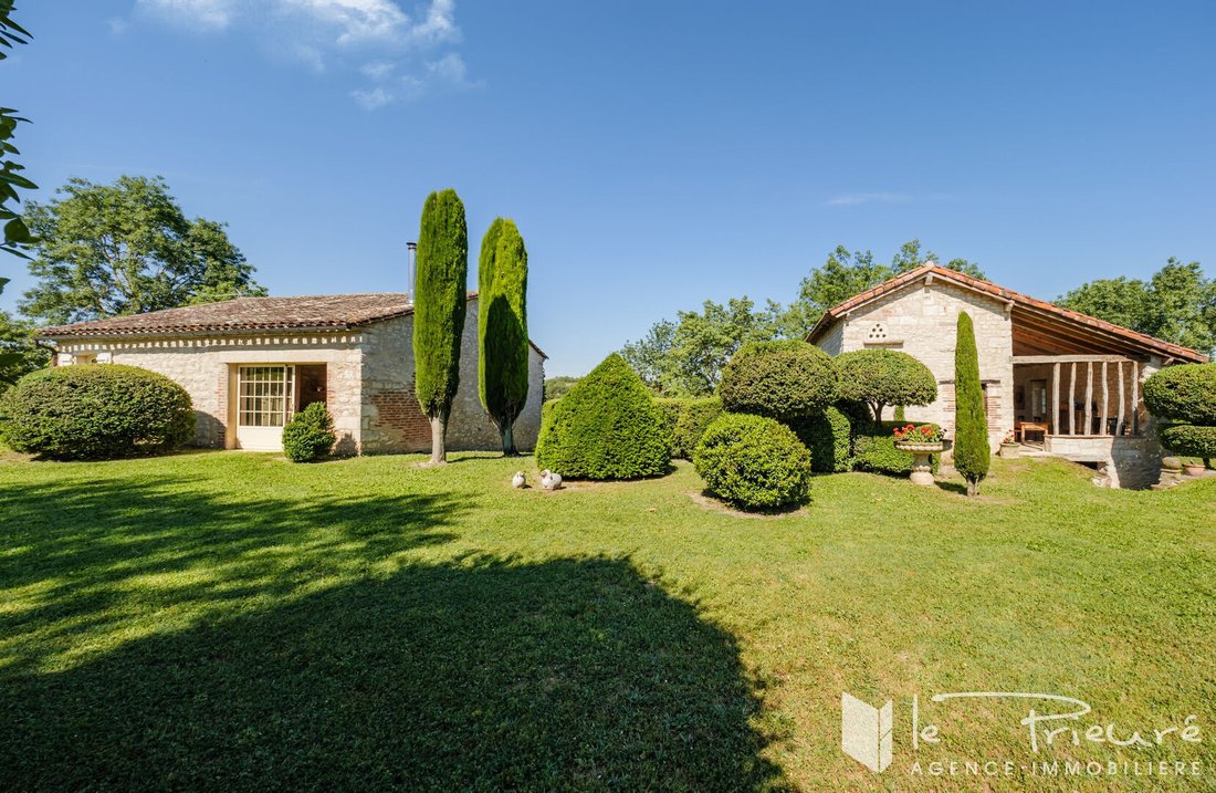 Villa in Taix, Occitania, France 3 - 17439005