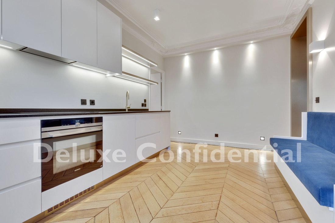 Apartment in Elysées-Madeleine, Paris 8e Arrondissement, Paris 5 - 17438507