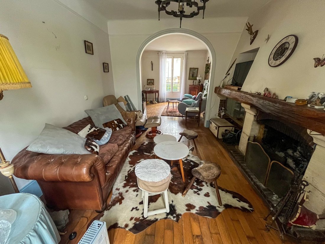 Estate in Chatrian, Le Raincy, France 3 - 17436417