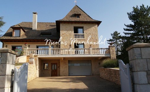 House in Belair, Rodez, France 1