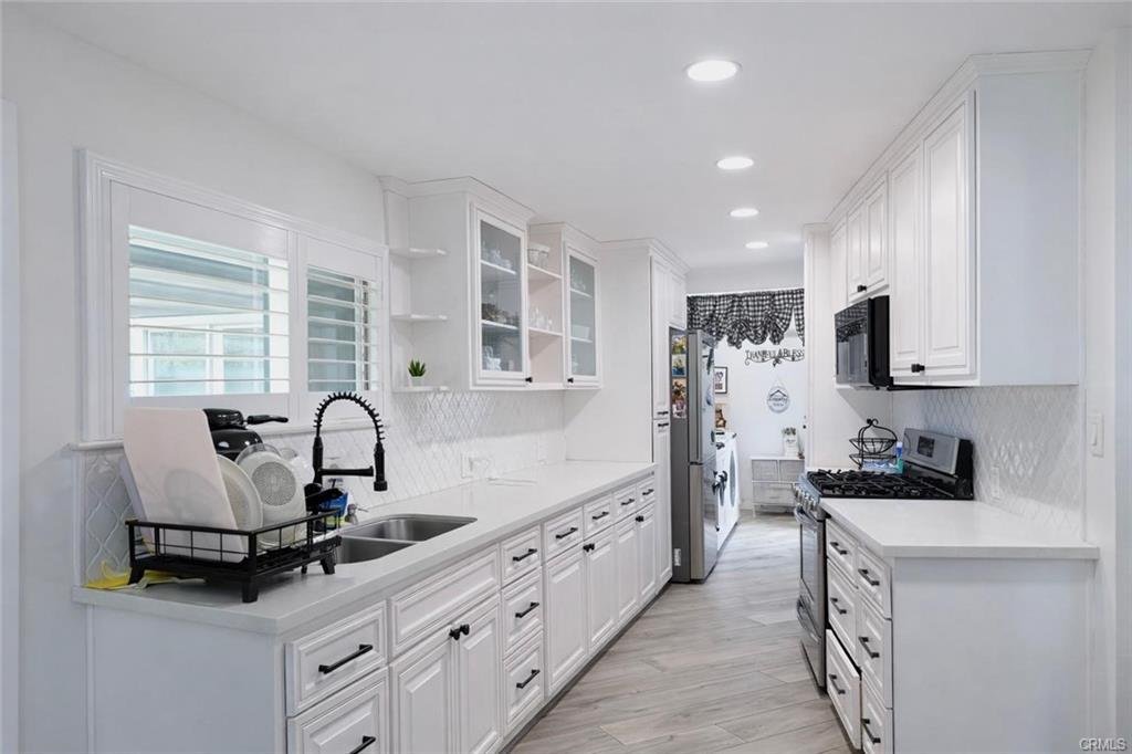 House in Signal Hill, California, United States 4 - 17437332