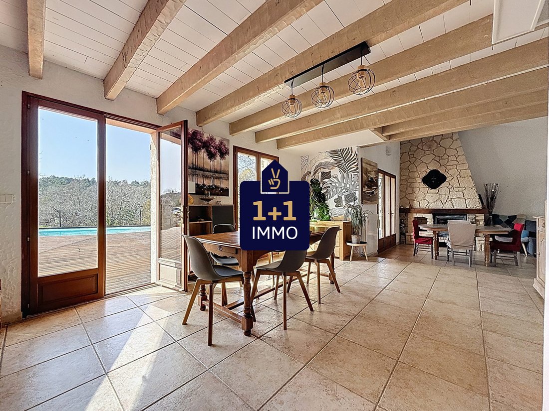 Villa in Callian, Provence-Alpes-Côte d'Azur, France 2 - 17439920