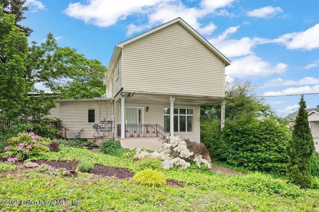 House in New York, New York, United States 2 - 17437916