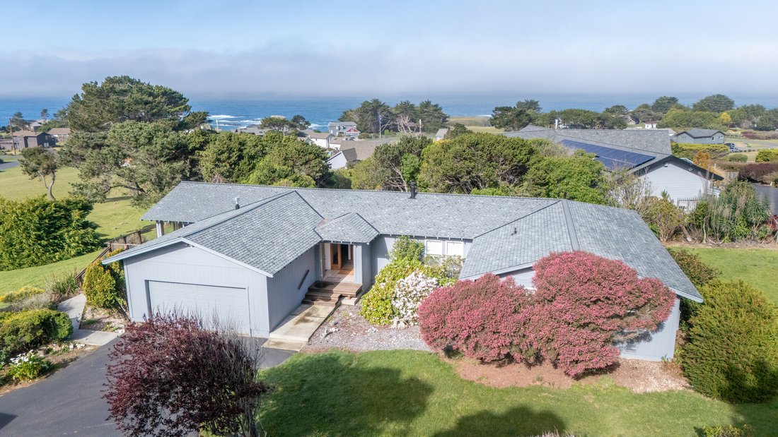 House in Mendocino, California, United States 3 - 17435997