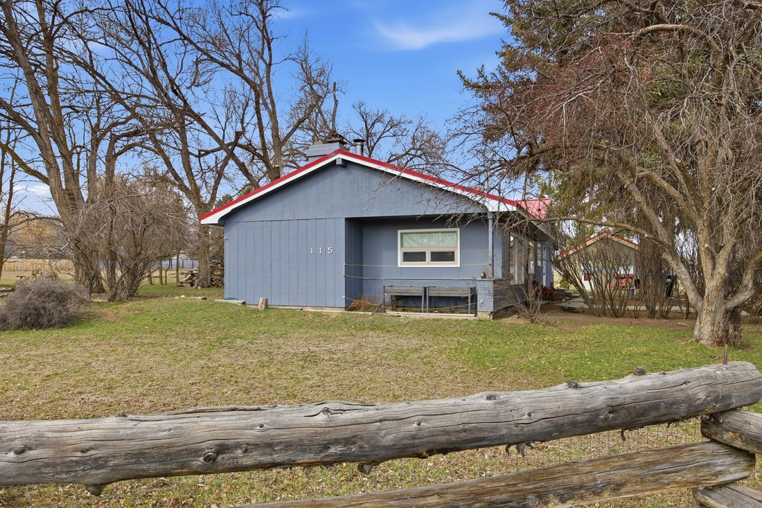 House in Hamilton, Montana, United States 2 - 17438846
