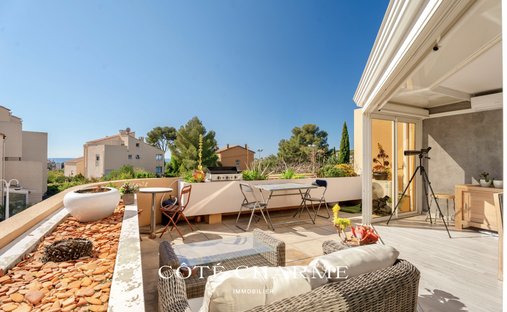 Apartment in Centre Ville, Carqueiranne, France 1