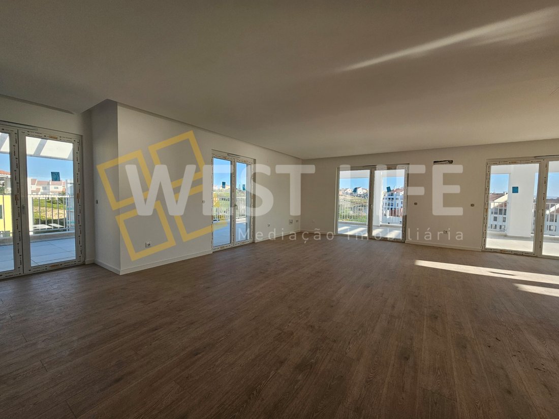 Apartment in Ericeira, Lisbon, Portugal 1 - 16048084