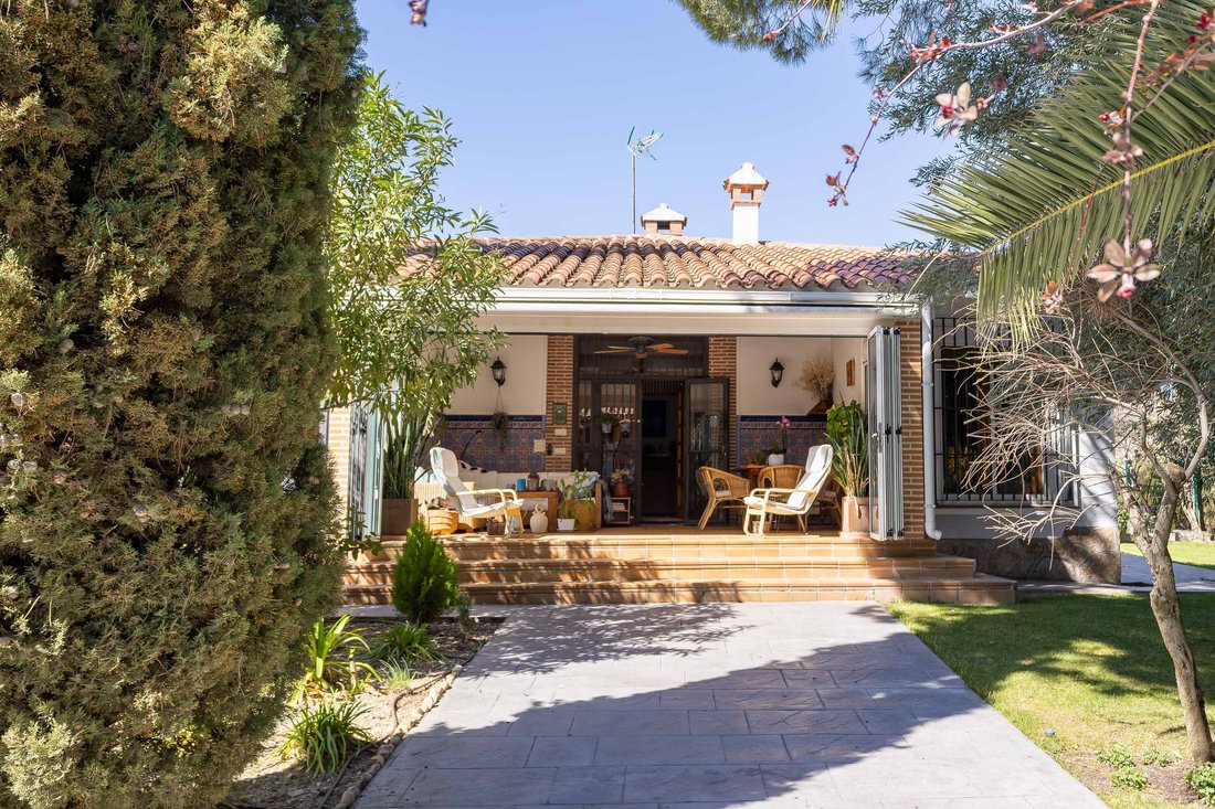 House in Boadilla del Monte, Comunidad de Madrid, Spain 2 - 17438907