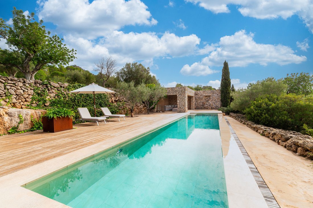 Finca in Sant Llorenc des Cardassar, Balearic Islands, Spain 2 - 15759680