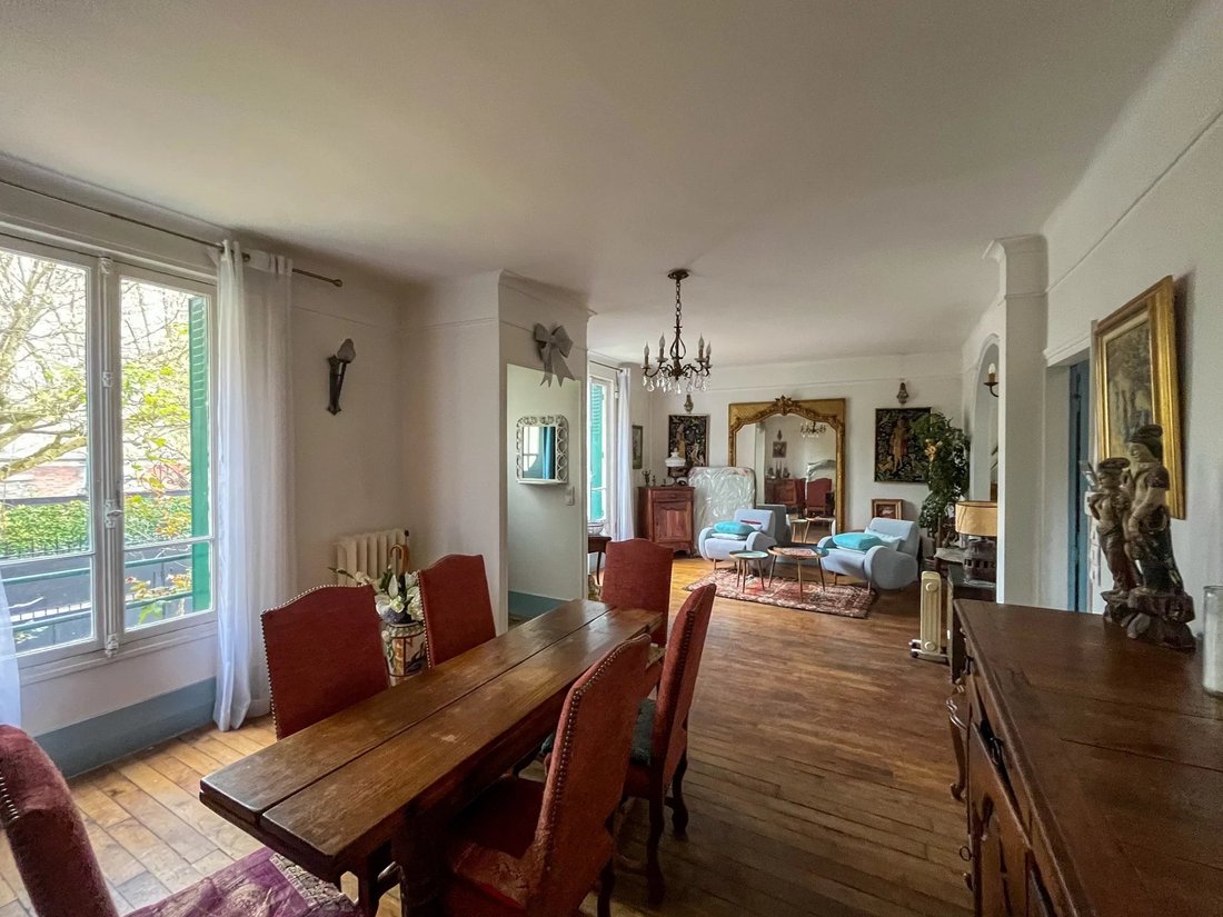 Estate in Chatrian, Le Raincy, France 5 - 17436417