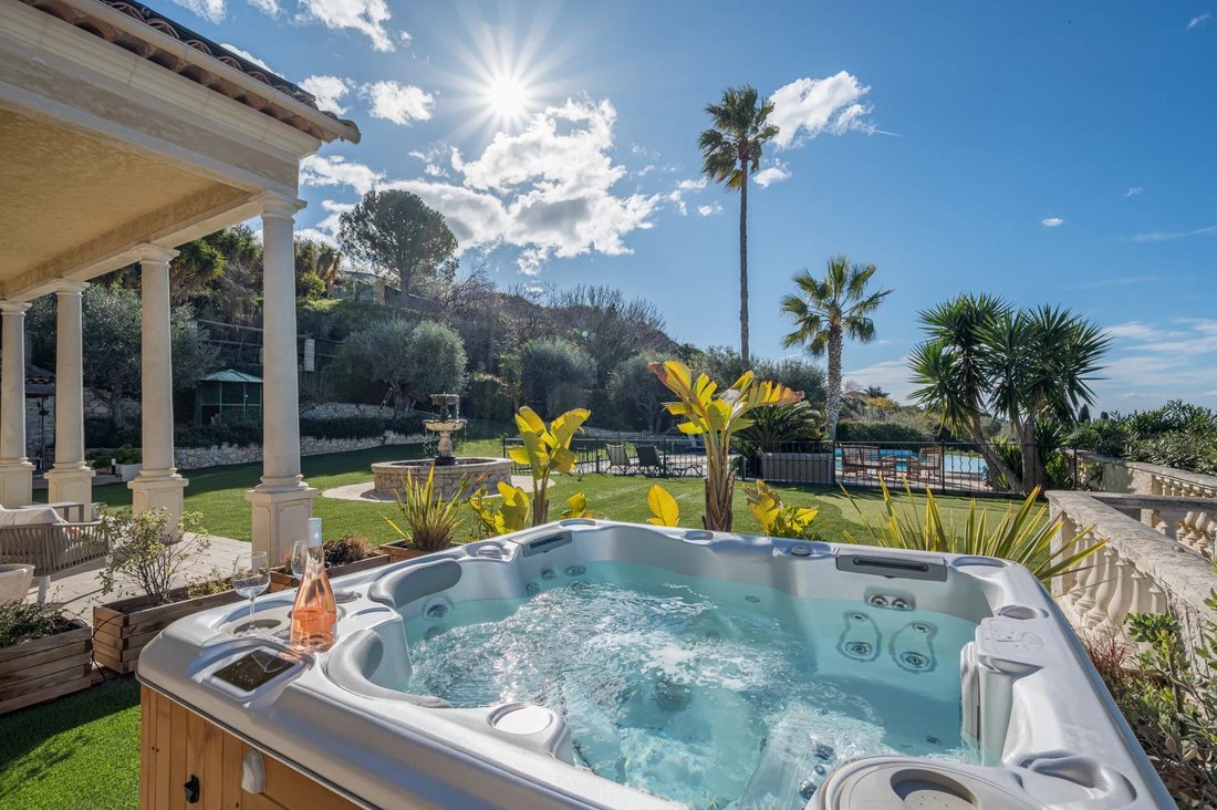 Estate in Fabron, Nice, France 2 - 12804021