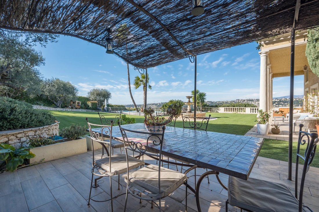 Estate in Fabron, Nice, France 1 - 12804021