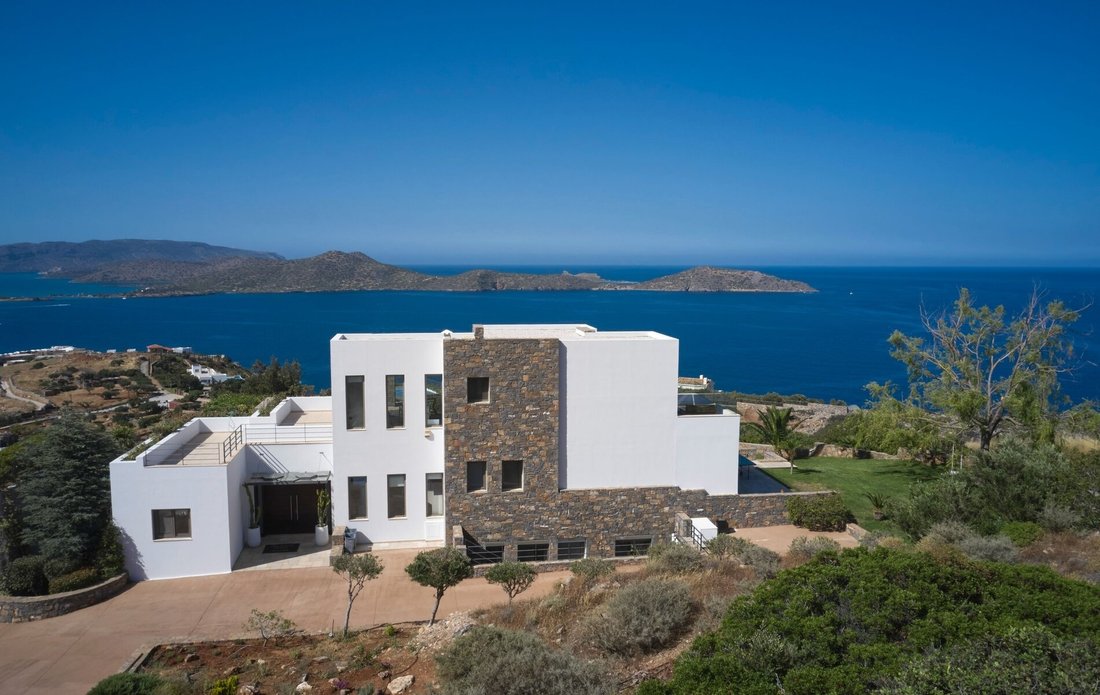 Villa in Community of Elounta, Agios Nikolaos Municipal Unit, Greece 2 - 17436600