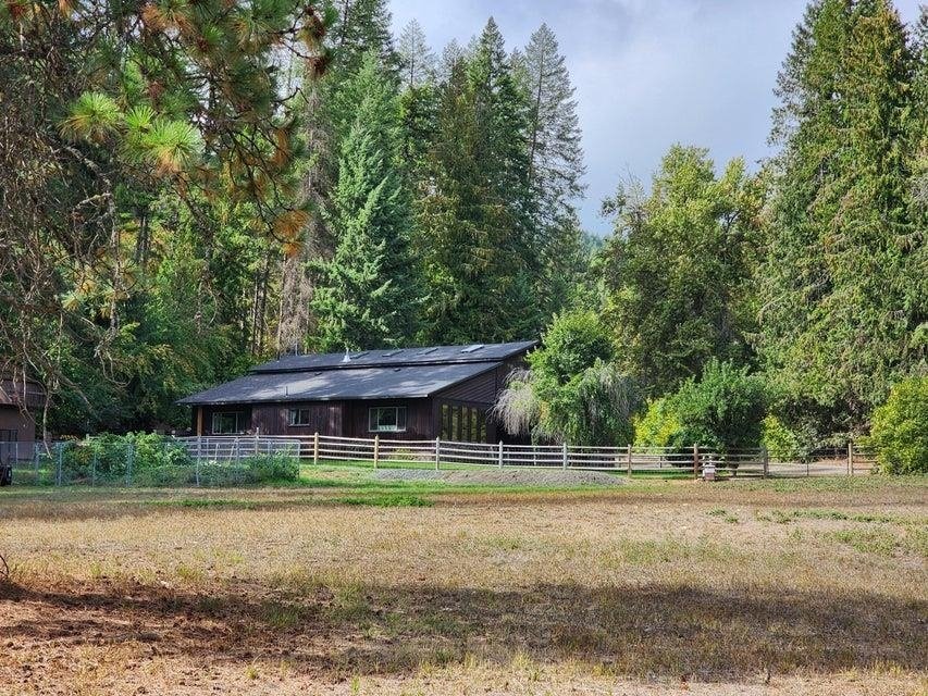 House in Colville, Washington, United States 2 - 17437920