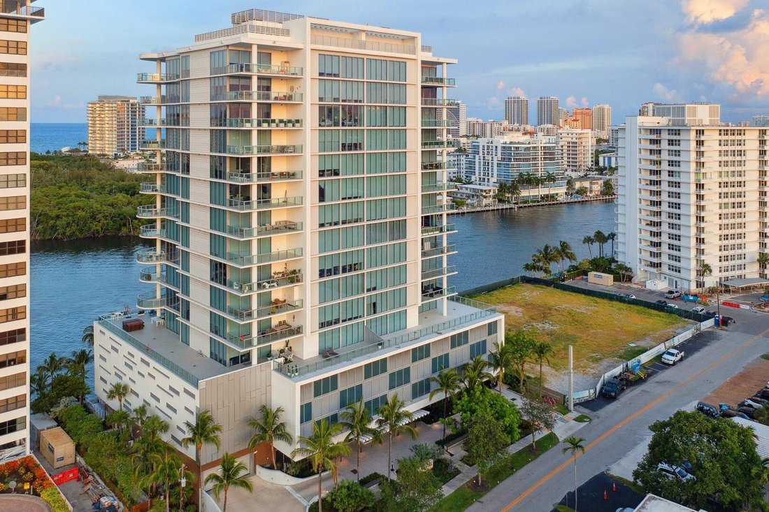 Condo in Fort Lauderdale, Florida, United States 3 - 16632553