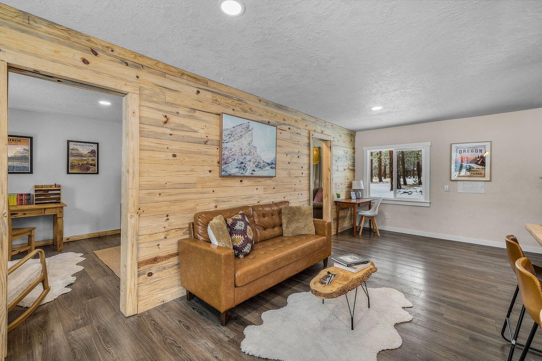 House in Sisters, Oregon, United States 4 - 17438003