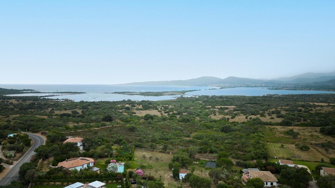 Villa in Puntaldia, Sardinia, Italy 2 - 17436618