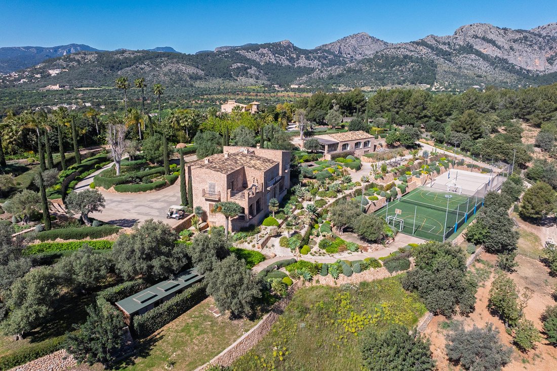 Finca in Bunyola, Balearic Islands, Spain 2 - 15460666